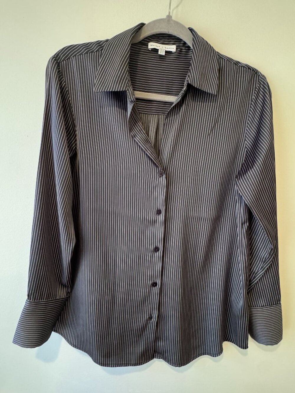 Maison d'Amélie Black & White Striped Button-Down Shirt – XS/S 🔥